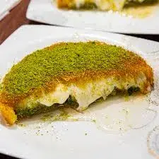 Fıstıklı künefe