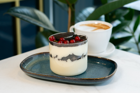 Magnolienpudding mit Oreo