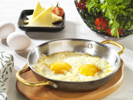 Fried Eggs with White Cheese