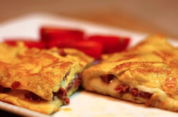 Sucuk Omelette