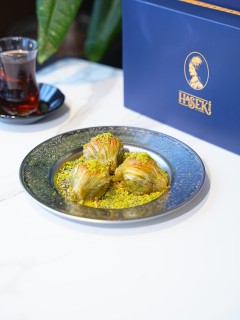 MİDYE BAKLAVA
